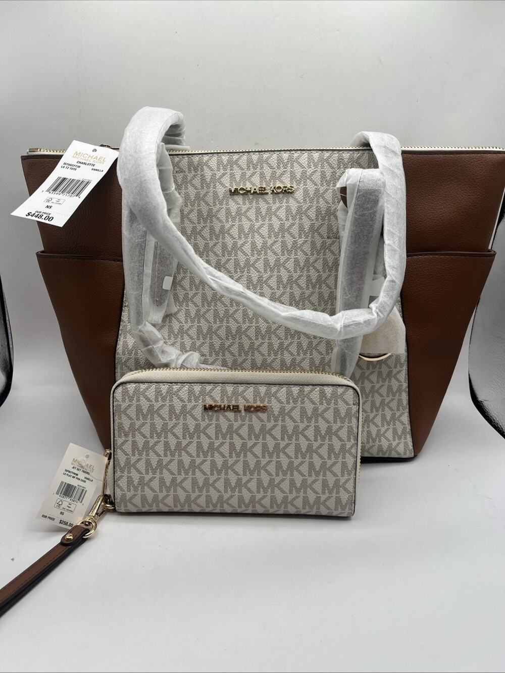 Michael Kors CHARLOTTE Large Tote Bag/ Jet Travel Zip Around Wristlet BUNDLE NEW